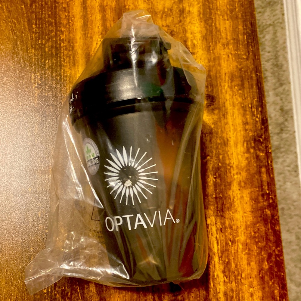 OPTAVIA 20oz Blender Bottle Shaker Drink Mixer, Whisk Ball BPA Free NEW